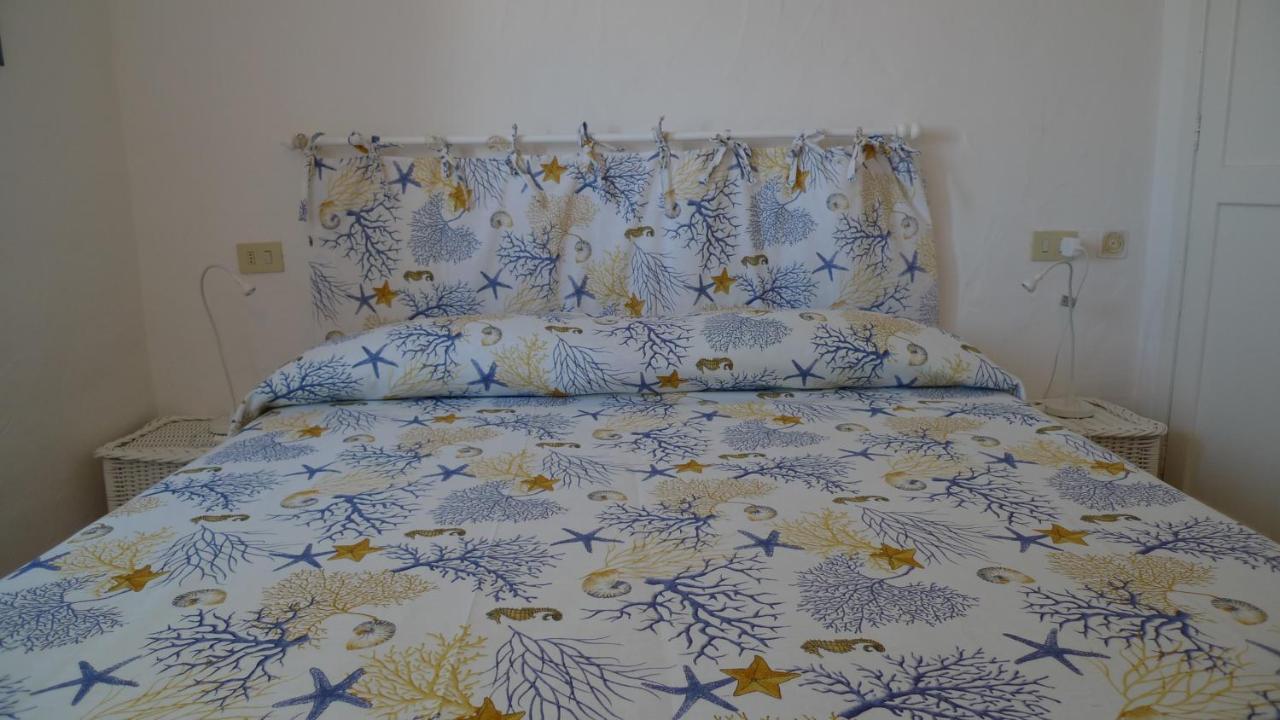 Casa Molara Vila San Teodoro  Quarto foto